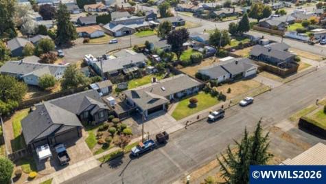 1416 N Evergreen Avenue Stayton OR 97383