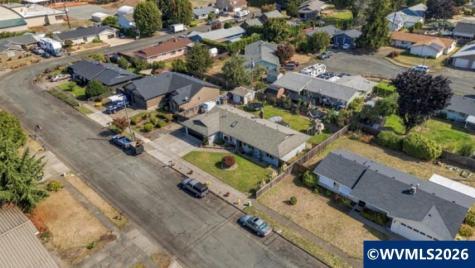 1416 N Evergreen Avenue Stayton OR 97383