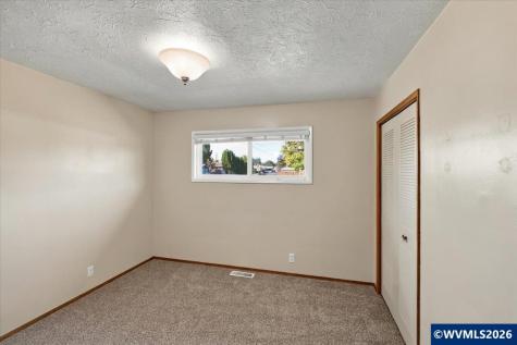 708 28th Avenue SE Albany OR 97322