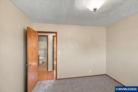 708 28th Avenue SE Albany OR 97322