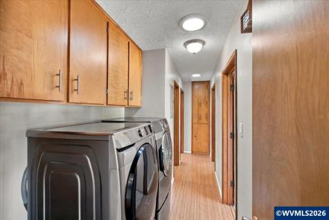 708 28th Avenue SE Albany OR 97322
