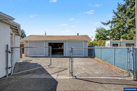 80 Berry Street Lebanon OR 97355