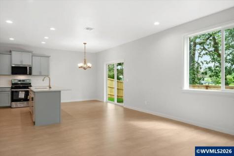 216 NW Newcastle Street Dallas OR 97338