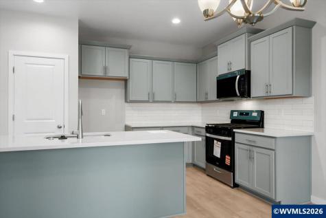 216 NW Newcastle Street Dallas OR 97338