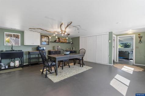 1995 N Bayview Road Waldport OR 97394