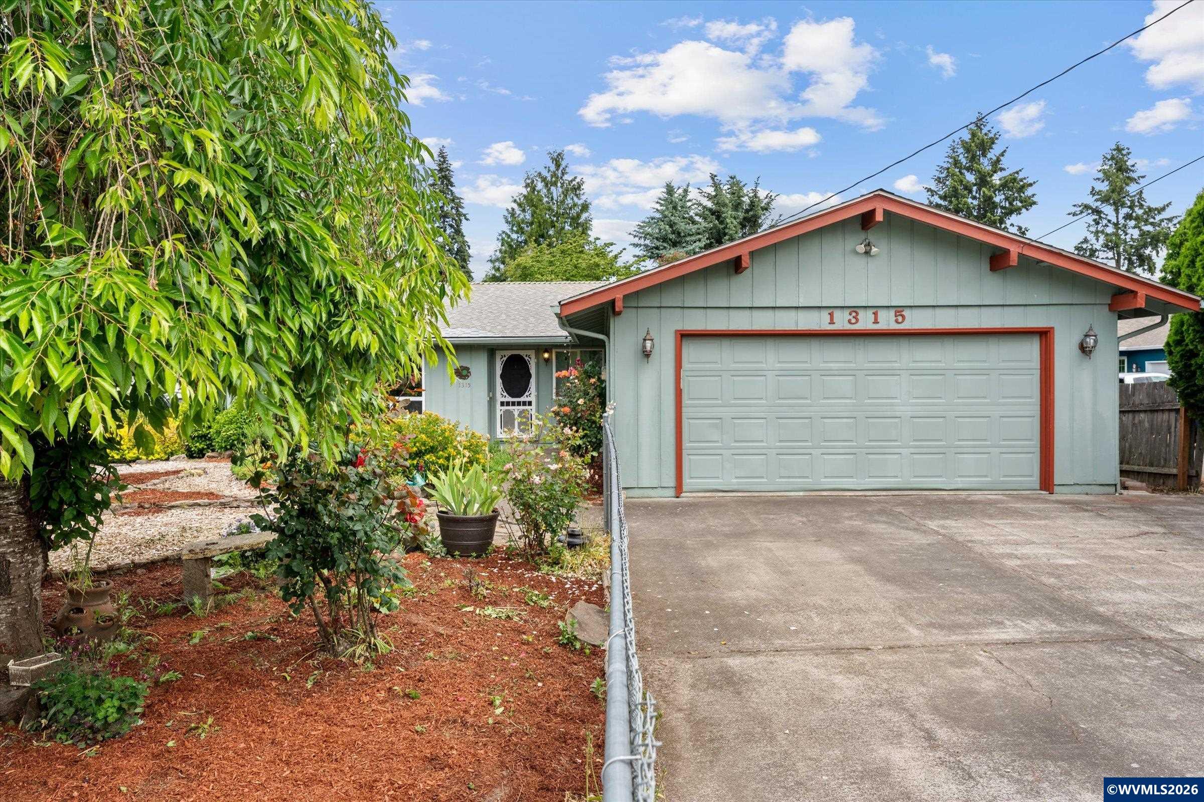 1315 Alder Drive NE Keizer OR 97303