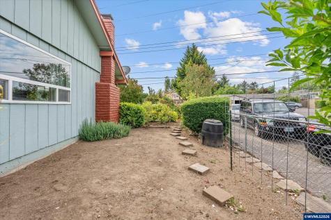 1315 Alder Drive NE Keizer OR 97303