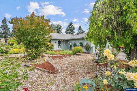 1315 Alder Drive NE Keizer OR 97303