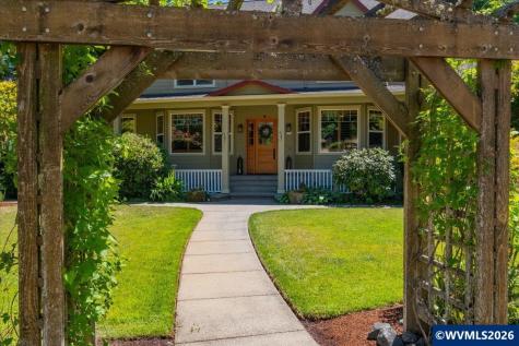 106 Green Valley Road Oakland OR 97462