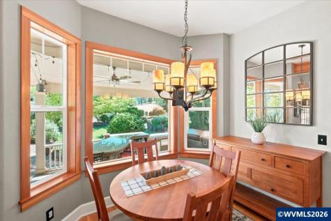 106 Green Valley Road Oakland OR 97462