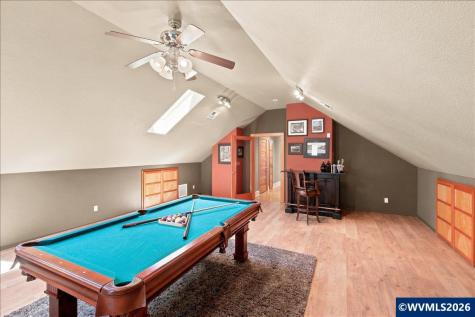 106 Green Valley Road Oakland OR 97462