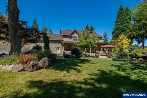 106 Green Valley Road Oakland OR 97462