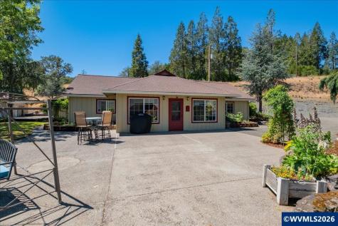 106 Green Valley Road Oakland OR 97462