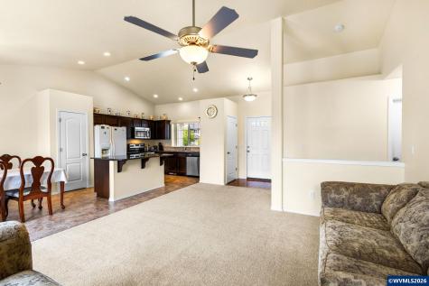 3090 Reed Avenue Woodburn OR 97071