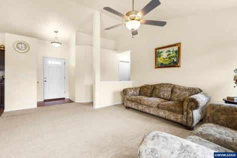 3090 Reed Avenue Woodburn OR 97071