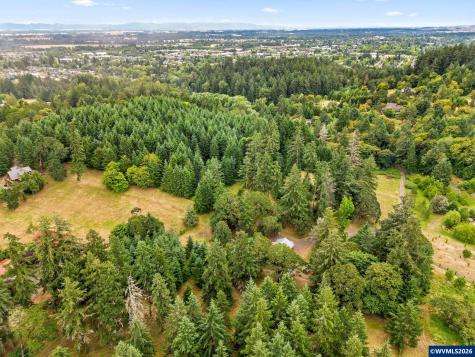 1381 NW Highland Dell Drive Corvallis OR 97330