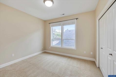 620 Inverness Court SE Salem OR 97306