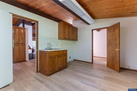 2715 NW Glenwood Place Corvallis OR 97330