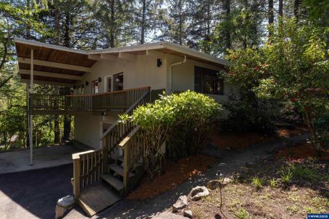2715 NW Glenwood Place Corvallis OR 97330