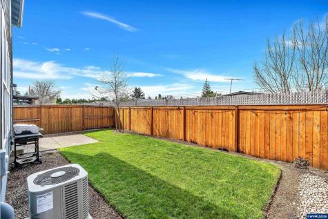 365 Himalaya Street NE Salem OR 97301