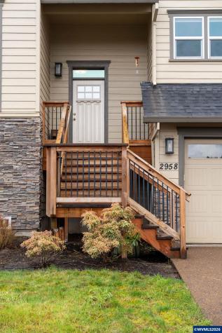 2958 SW Redmond Hill Road Mcminnville OR 97128