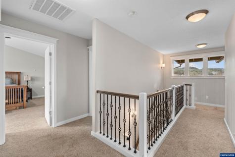 2958 SW Redmond Hill Road Mcminnville OR 97128
