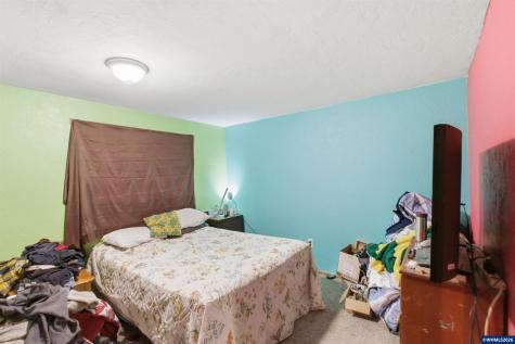 1247 1st Avenue Sweet Home OR 97386
