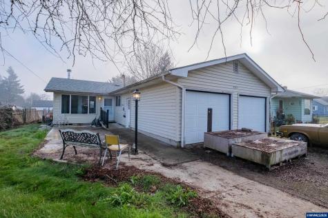 1247 1st Avenue Sweet Home OR 97386