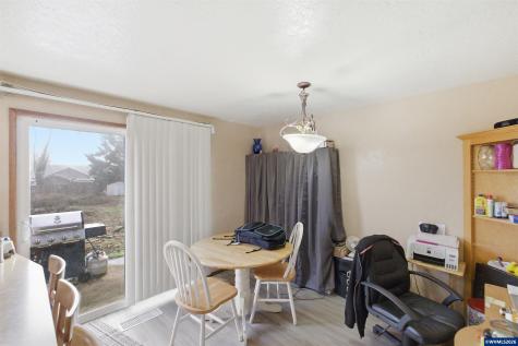 1247 1st Avenue Sweet Home OR 97386