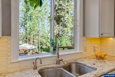 6229 SW Timber Ridge Drive Corvallis OR 97333