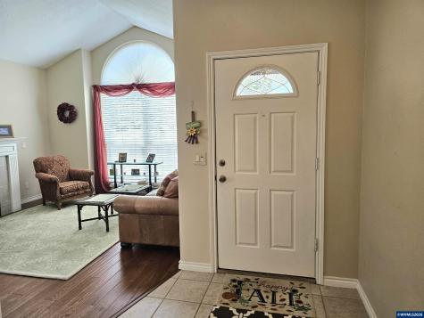 6120 Fairbanks Street SE Salem OR 97306