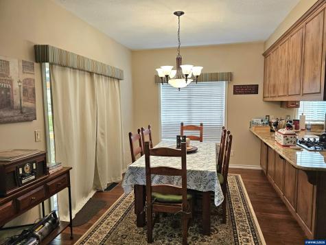 6120 Fairbanks Street SE Salem OR 97306