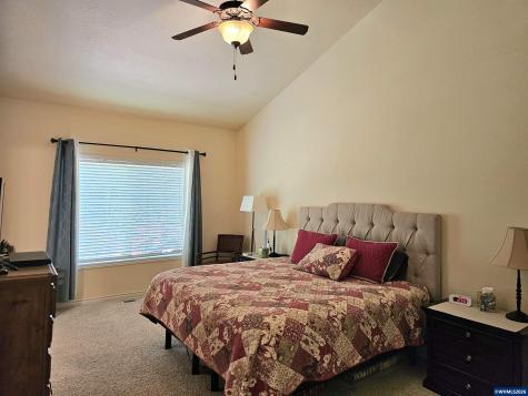 6120 Fairbanks Street SE Salem OR 97306