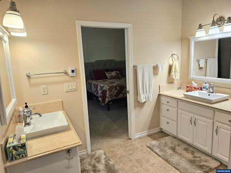 6120 Fairbanks Street SE Salem OR 97306