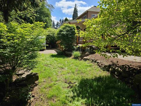 6120 Fairbanks Street SE Salem OR 97306