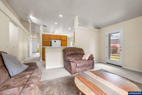 400 Hickory Court Lyons OR 97358