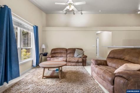 400 Hickory Court Lyons OR 97358