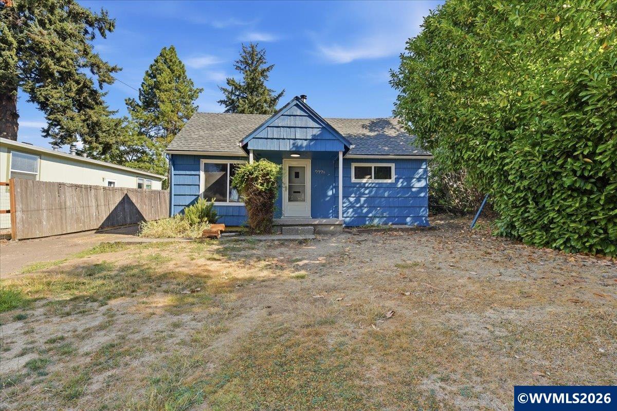777 1/2 E Milton Street Lebanon OR 97355
