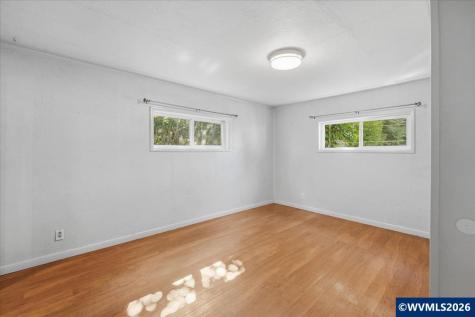 777 1/2 E Milton Street Lebanon OR 97355