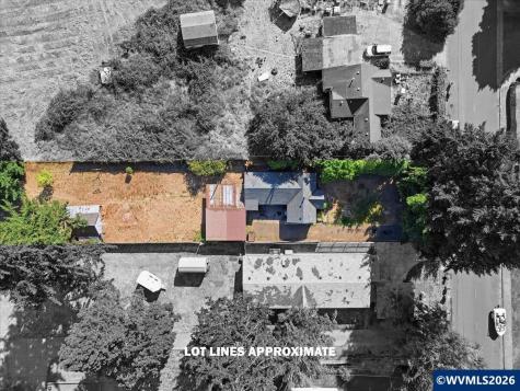 777 1/2 E Milton Street Lebanon OR 97355