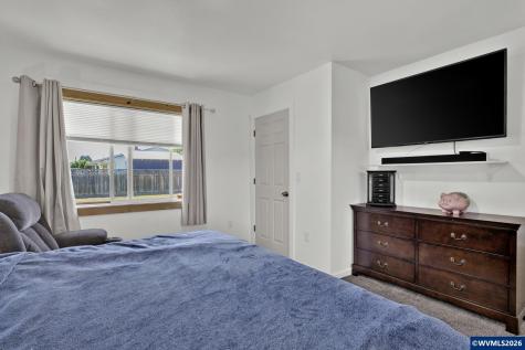 2632 Hill Street SE Albany OR 97322-4627