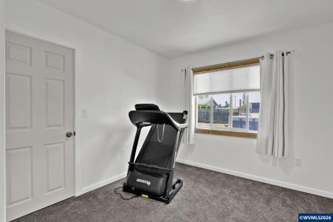 2632 Hill Street SE Albany OR 97322-4627