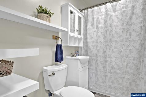 2632 Hill Street SE Albany OR 97322-4627