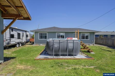 2632 Hill Street SE Albany OR 97322-4627