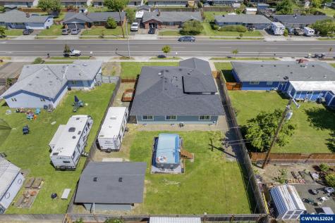 2632 Hill Street SE Albany OR 97322-4627
