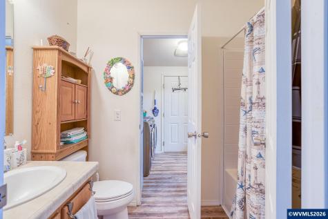 520 SW Cardinal Street Depoe Bay OR 97341