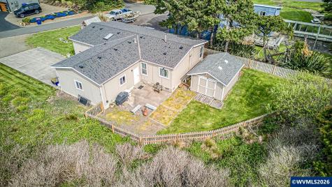 520 SW Cardinal Street Depoe Bay OR 97341