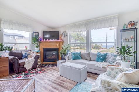 520 SW Cardinal Street Depoe Bay OR 97341
