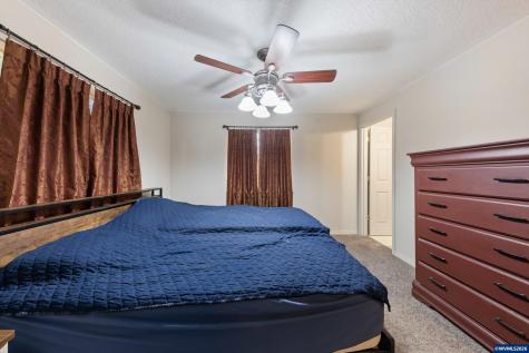 422 E 5th Street Lafayette OR 97127