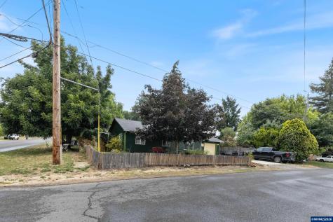 422 E 5th Street Lafayette OR 97127